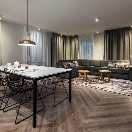 Numa Docklands Aparthotel
