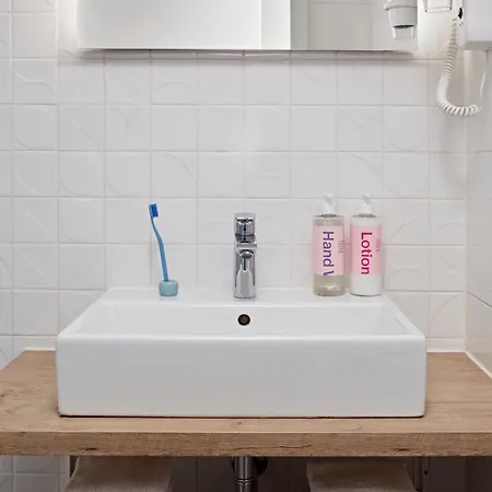 Numa Docklands 4* Amsterdam