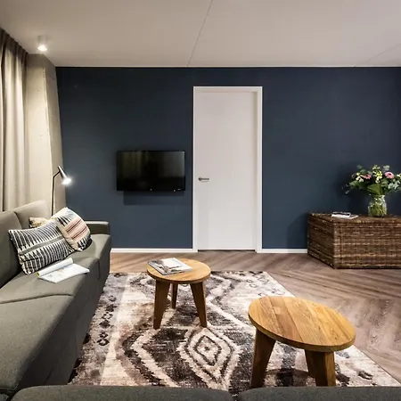 Numa Docklands Lejlighedshotel 4*