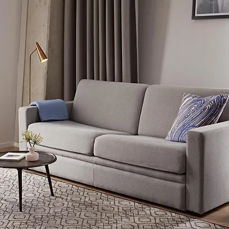 Numa Docklands 4*