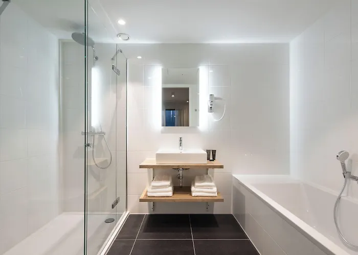 Aparthotel Yays Docklands