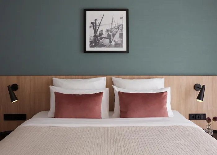 Numa Docklands 4* Amsterdam