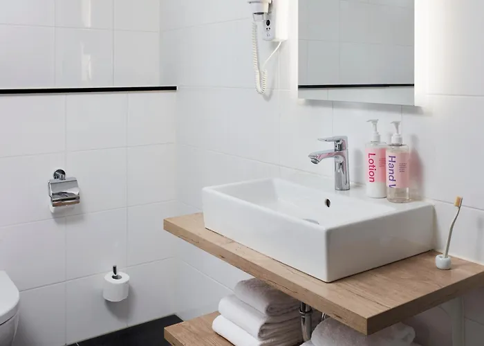 Yays Docklands Amsterdam